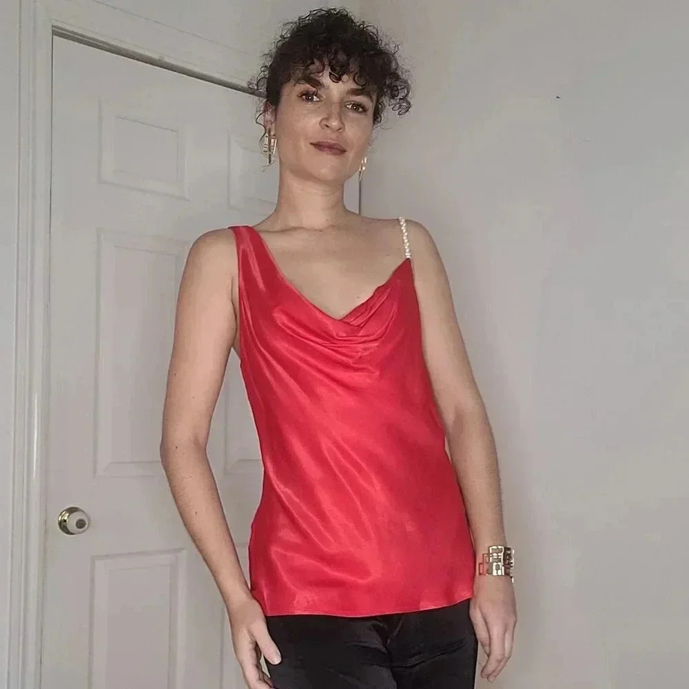 Red sleeveless satin blouse from Zara
